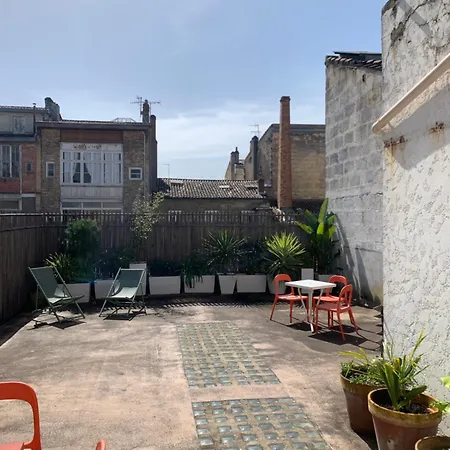 Le Beaufleury Et Sa Terrasse A La Victoire Bordéus