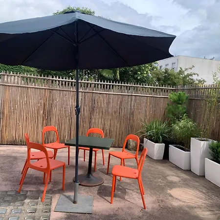 Le Beaufleury Et Sa Terrasse A La Victoire Appartement